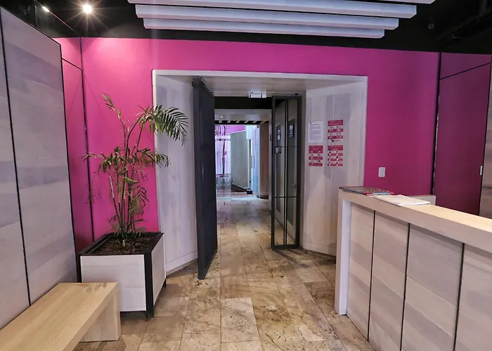 Downtown Loft And 24-7 Reception Apartamento